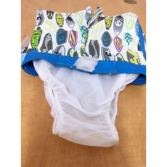 Boys  Swim shorts Core White Infant Size 24 months - Picture 2 of 8